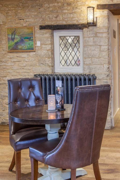 The Wychwood Inn Shipton under Wychwood Luaran gambar